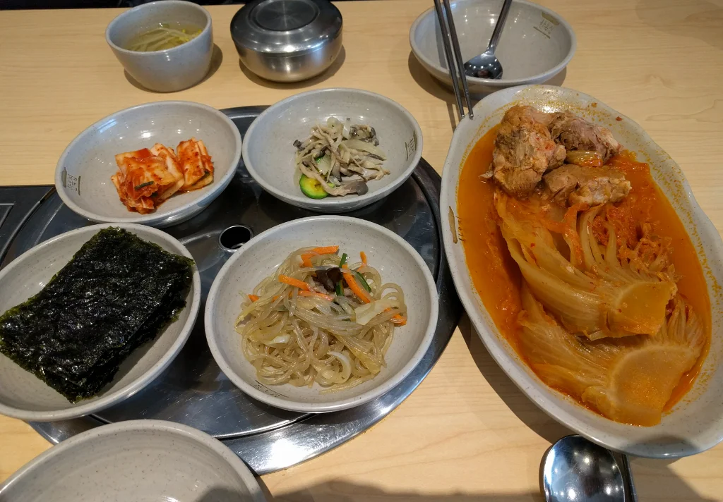 용산 한옥집 김치찜