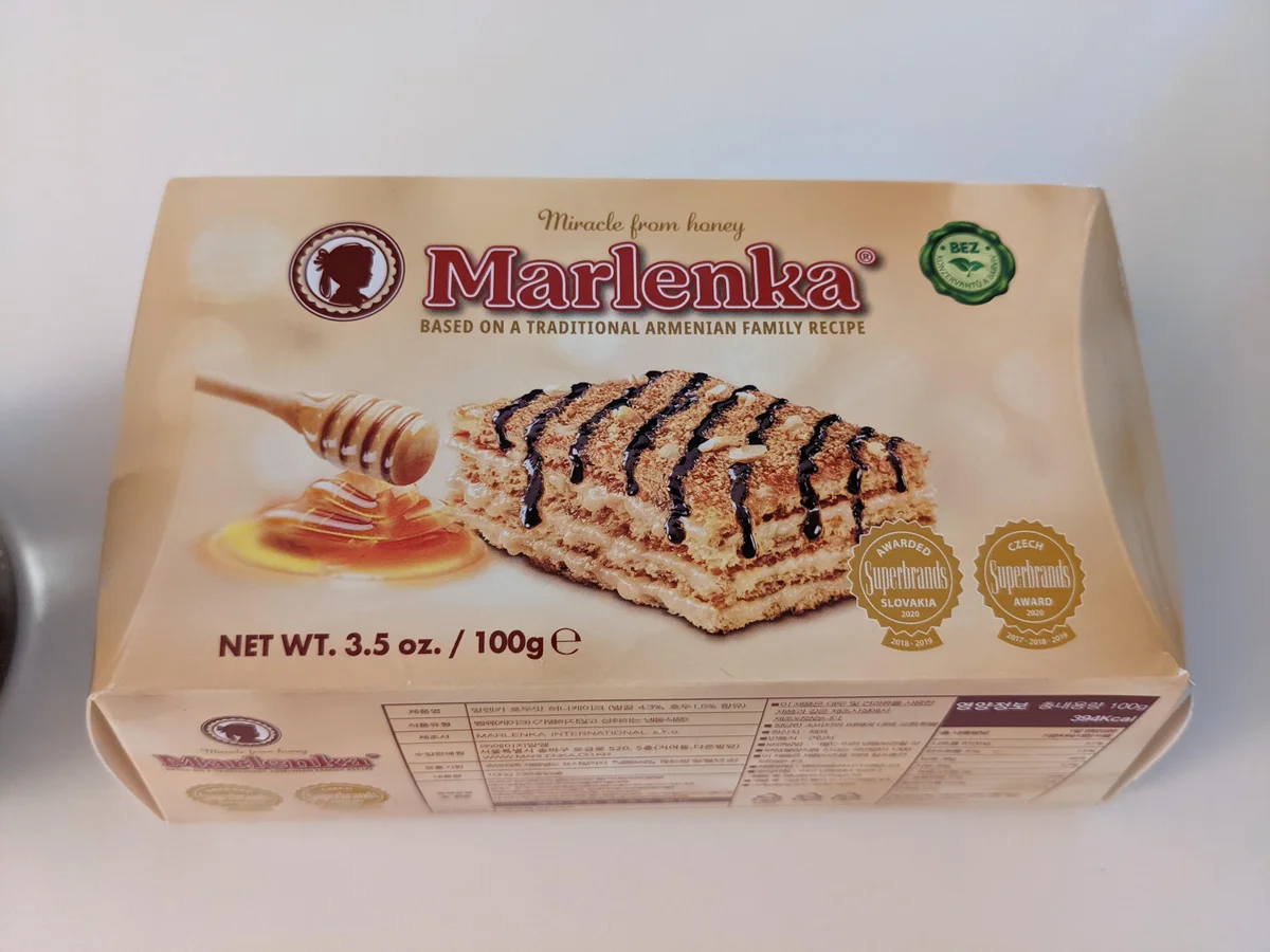 말렌카 꿀 케이크