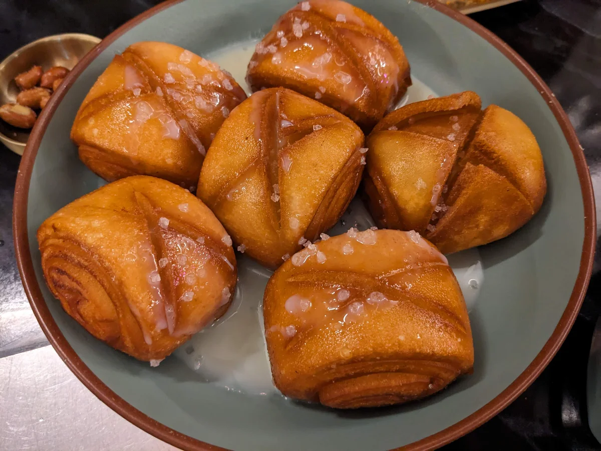 연유꽃빵