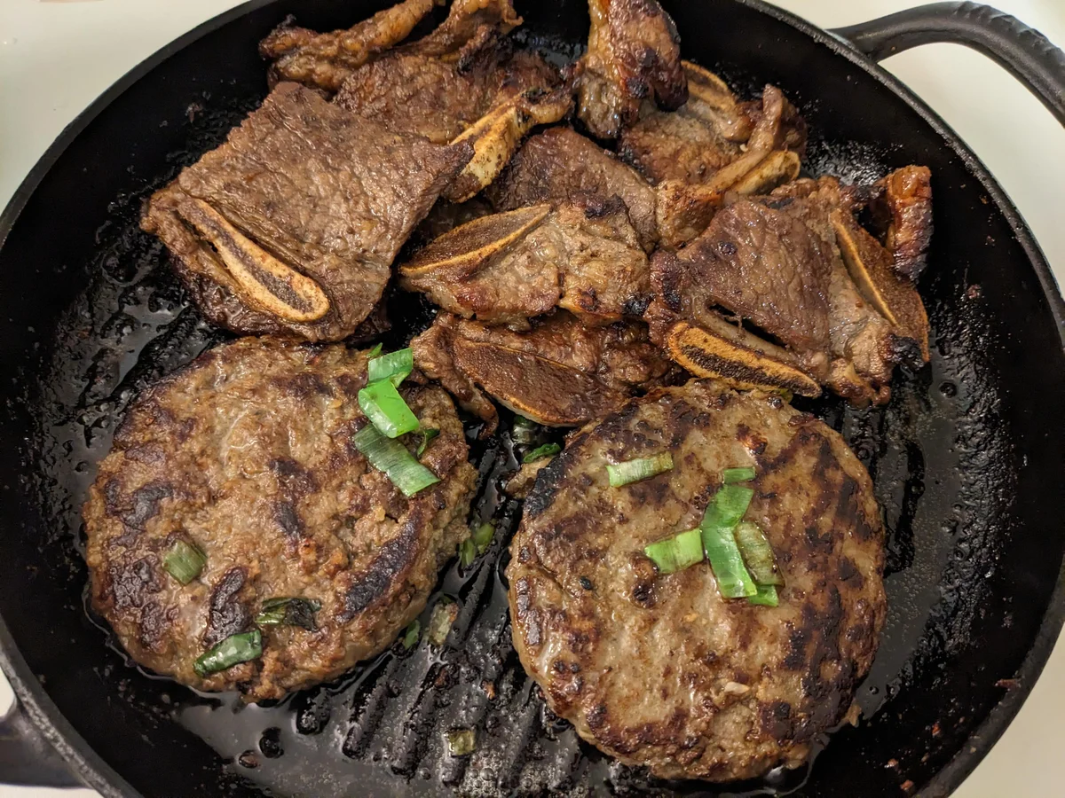 LA 갈비와 한우 떡갈비