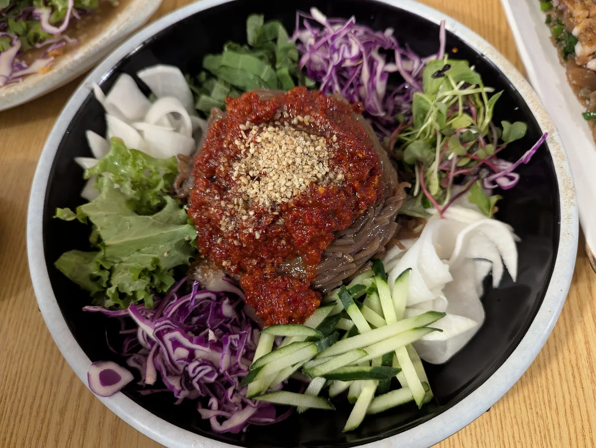 도토리 비빔 막국수
